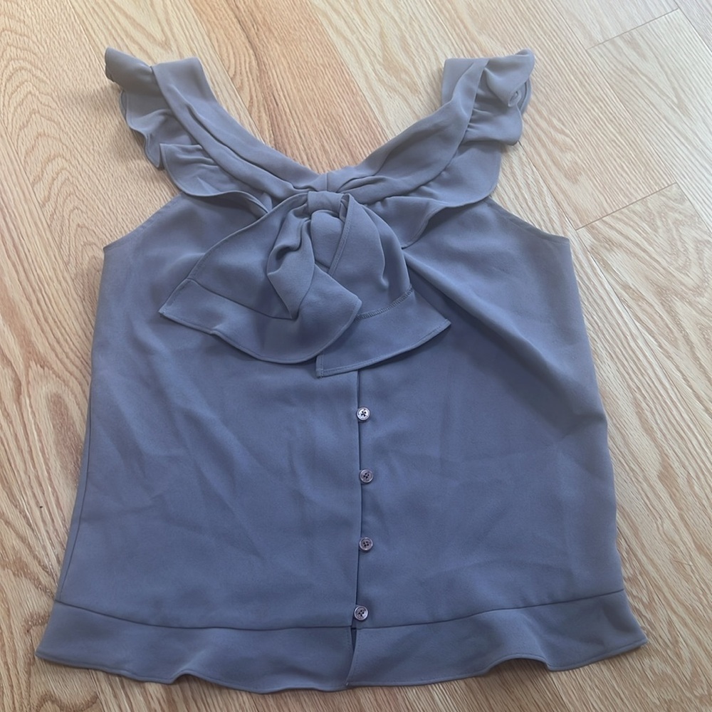 Z Spoke for Zac Posen SZ 4, taupe grey ruffled front button blouse.